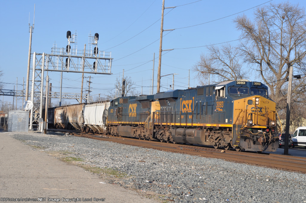 CSXT 3093 South